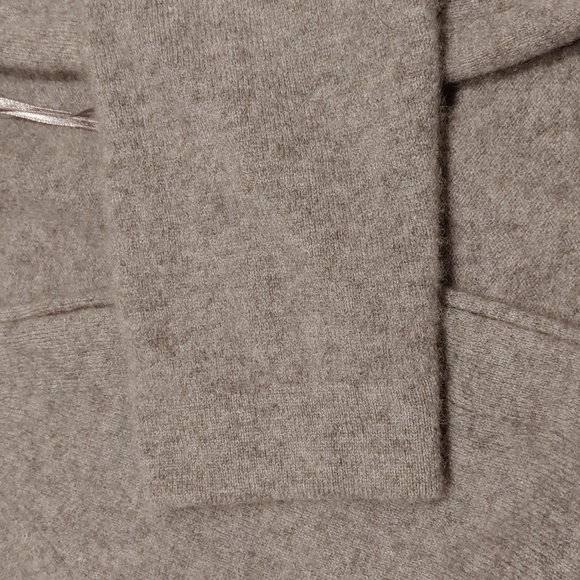 ❄️Jessica Women's 100% Cashmere Gray Shrug Sweater / Cardigan - Picture 5 of 5